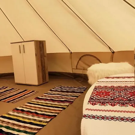 Lüks kamp alanı Glamping Oaza Din Apuseni